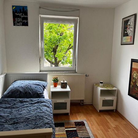 Solo Am Residenzschloss Ludwigsbourg Extérieur photo